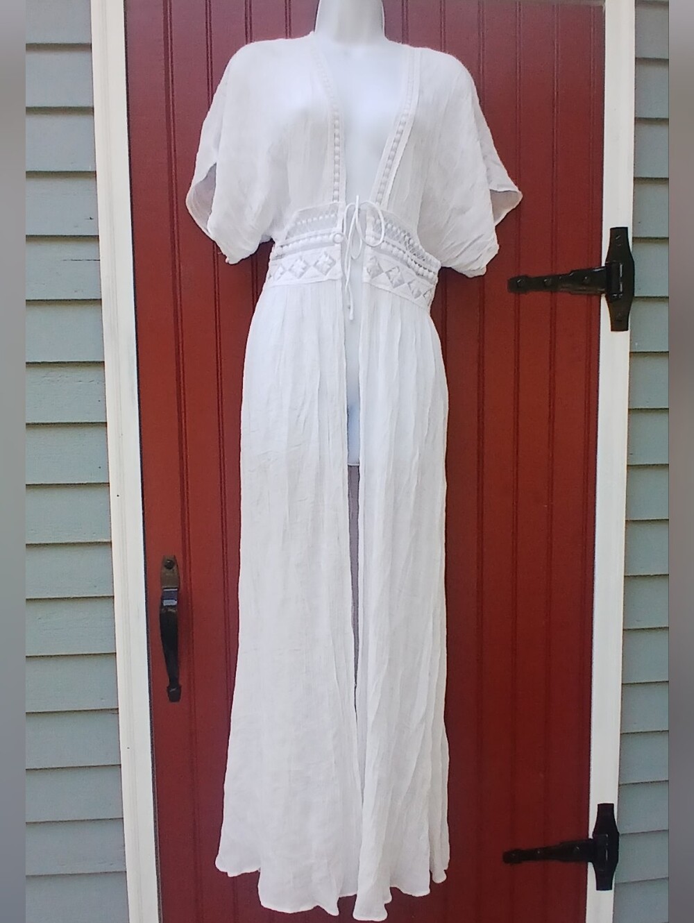 Aakaa White Bohemian Kimino Crochet Maxi Cover Up. Tie Front Size S